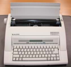 Bild von Typenrad-Schreibmaschine BUTEC 5010