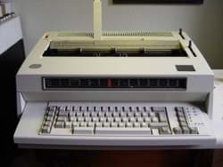 Bild von Typenrad-Schreibmaschine IBM 6783 (Occasion